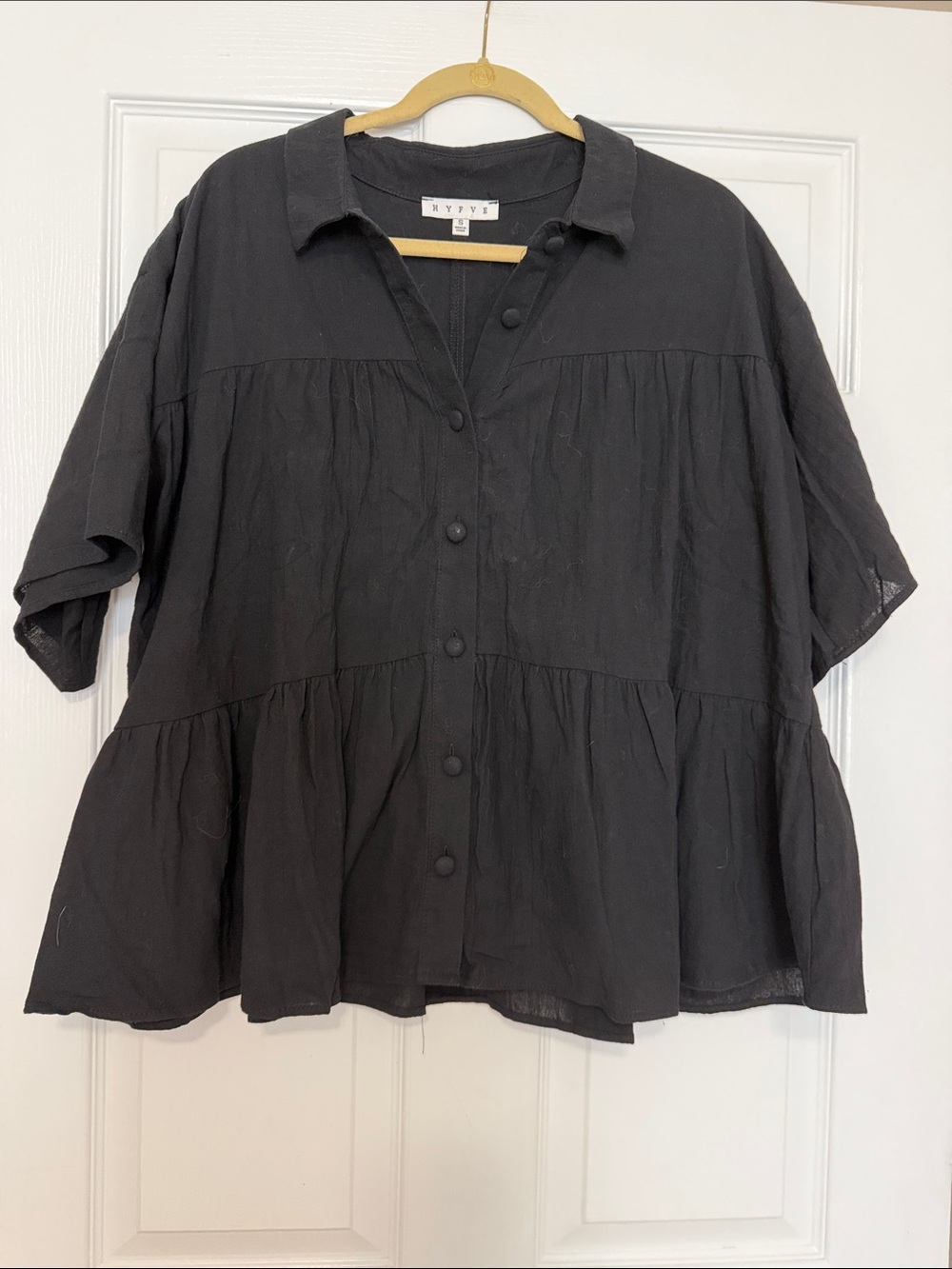 HYFVE Black Button-Front Tiered Short Sleeve Shirt
